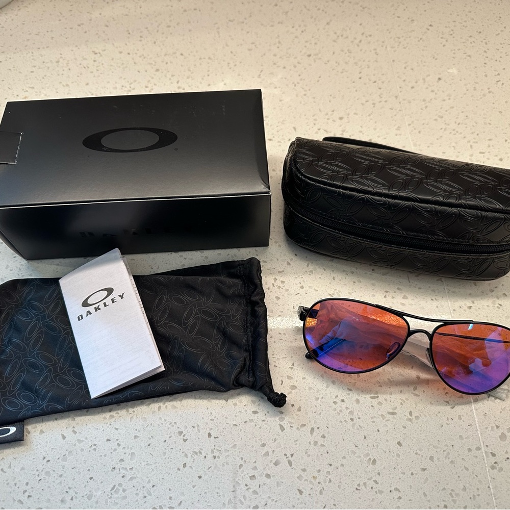 Oakley Feedback Sunglasses - Satin Black Prizm Golf - New in box! - Picture 12 of 13